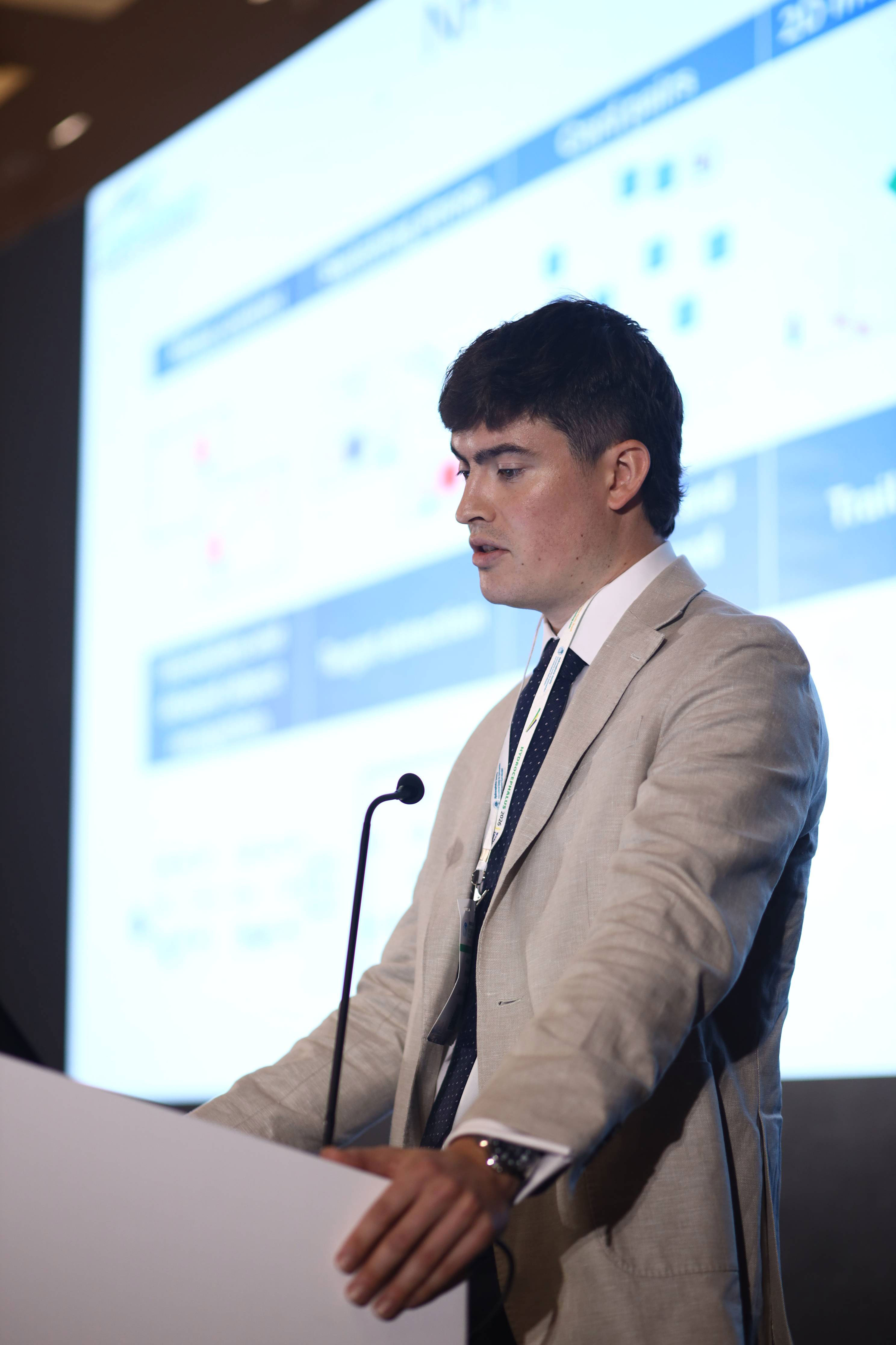 Dr Alex Hayes